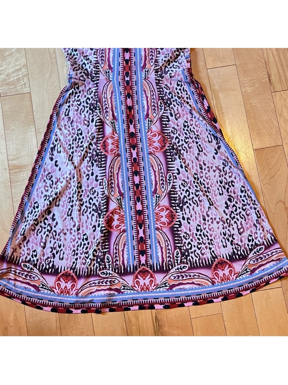 Hale Bob Printed Short Sleeved
Flowy Dress size extra small - Picture 7 of 9